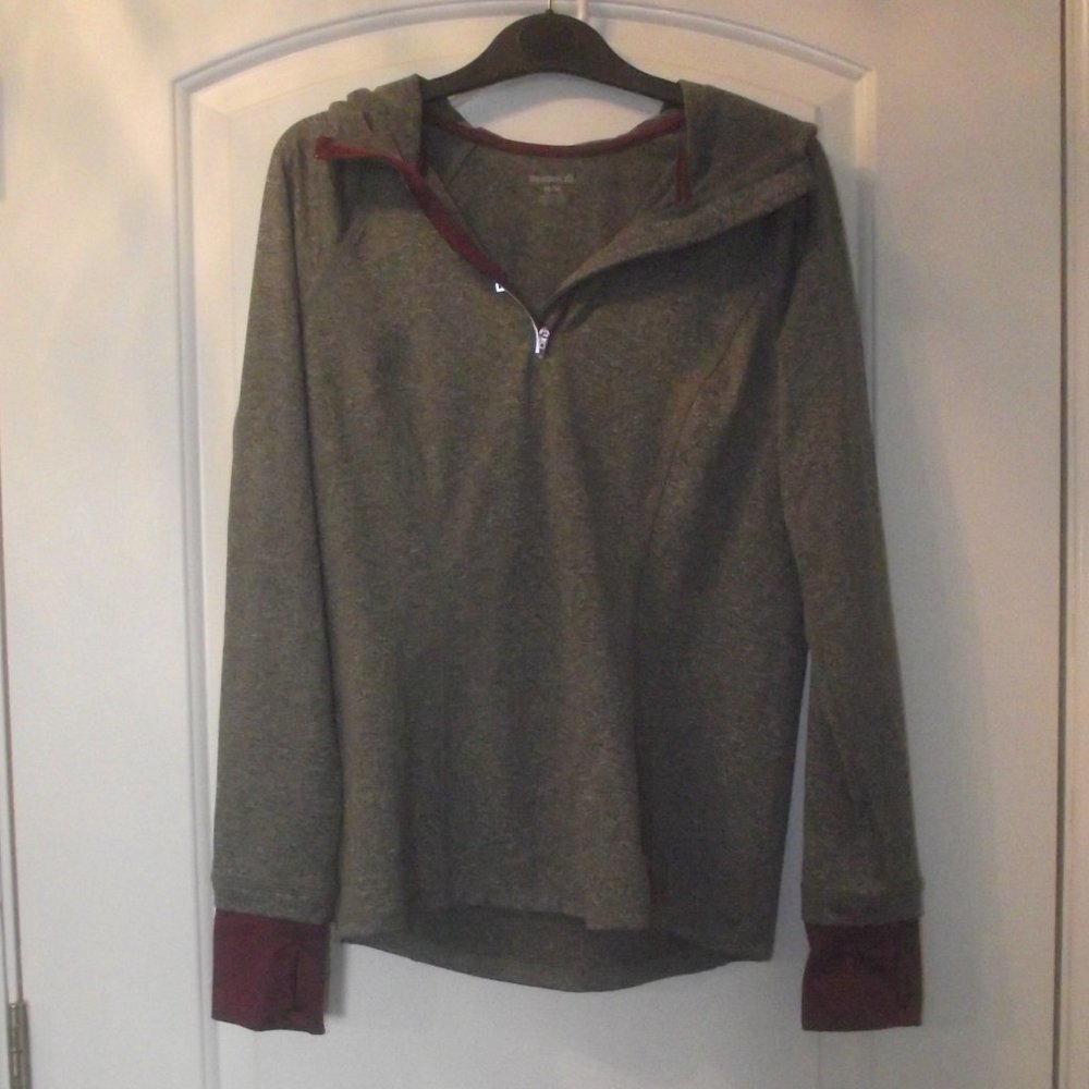 Reebok  1/4 Zip Hoodie